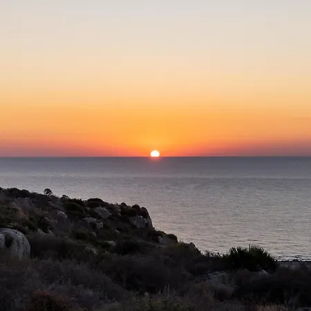Con Piscina E Sul Mare Vila *
