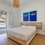Villa Con Piscina E Sul Mare *